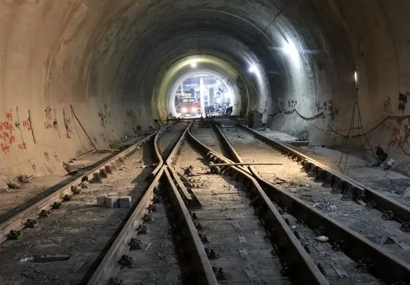 خط ۱۱ مترو تهران در پیچ تصمیم‌گیری شورای شهر؛ ماجرا چیست؟