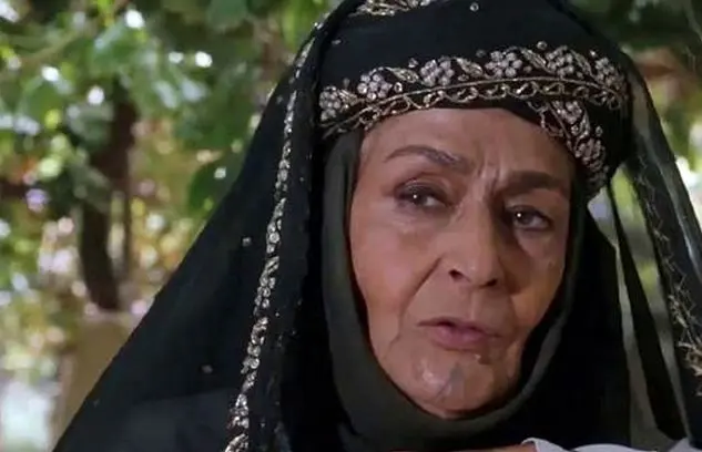 سر و وضع قبل انقلابی ژاله علو وقتی همبازی بازیگر معروف ترکیه ای بود/ عکس سر و وضع قبل انقلابی ژاله علو وقتی همبازی بازیگر معروف ترکیه ای بود/ عکس