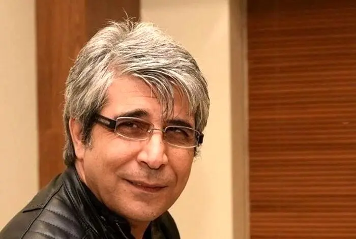 سلفی زیبای امیر غفارمنش در کنار پسر جذابش در آسانسور