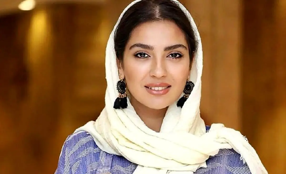 عکس جدید و  جذاب مونا کرمی با پسرش