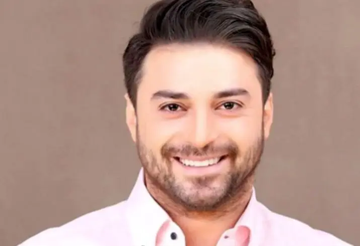 عکس عاشقانه بابک جهانبخش و زن اولش در اوج عشق و عاشقی عکس عاشقانه بابک جهانبخش و زن اولش در اوج عشق و عاشقی