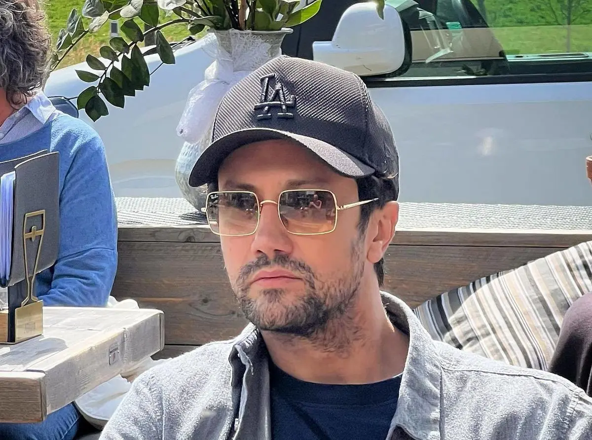 عکسی تازه از زوج محبوب: عاشقانه‌های شاهرخ استخری و همسرش!