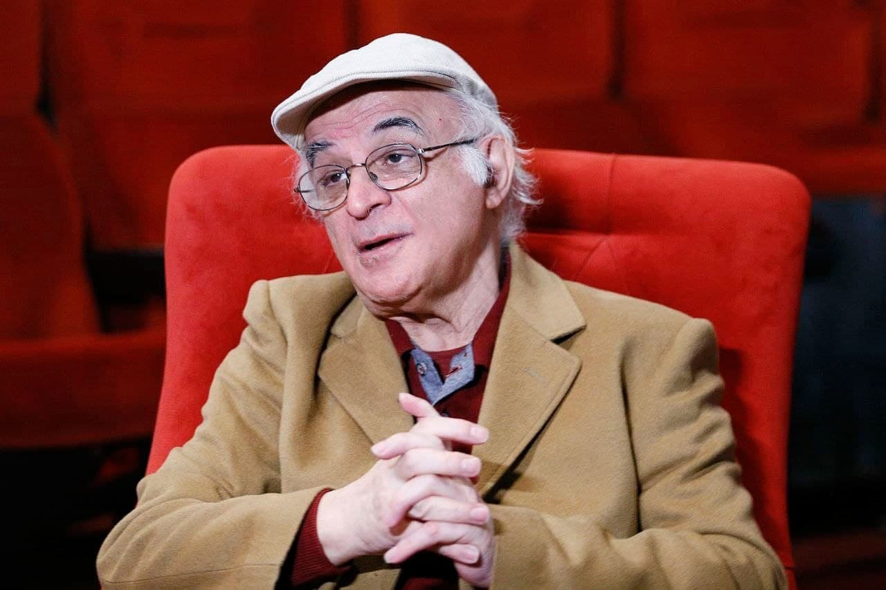 فریدون جیرانی: سریال‌های تلویزیون الان مزخرف و عقب افتاده‌اند!+فیلم