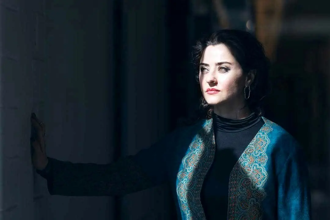 فیلمی جنجالی از تک‌خوانی زن در صداوسیما منتشر شد + فیلم