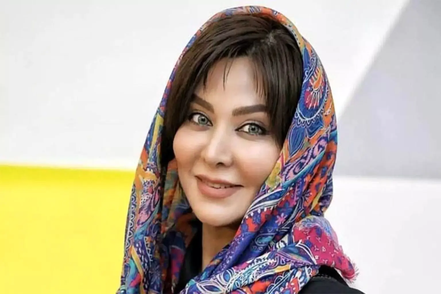 قاب خانوادگی در پشت صحنه تئاتر: فقیه سلطانی و دخترش مهمان «گلاب آدینه» شدند! قاب خانوادگی در پشت صحنه تئاتر: فقیه سلطانی و دخترش مهمان «گلاب آدینه» شدند!