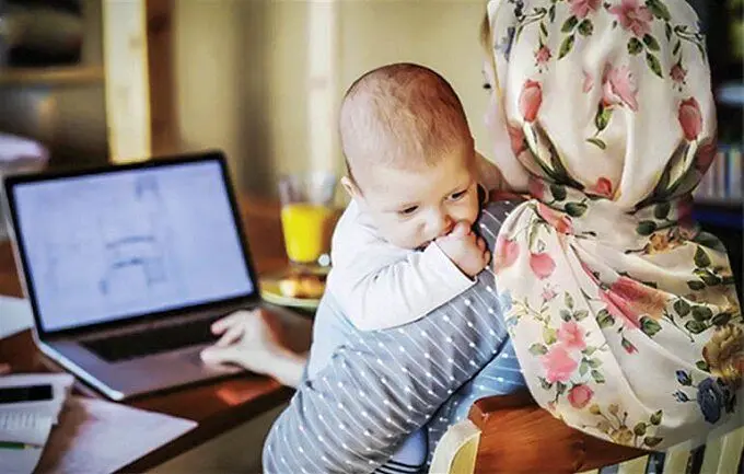 مادران کارمند مازندرانی از اول مهر دور کار می‌شوند