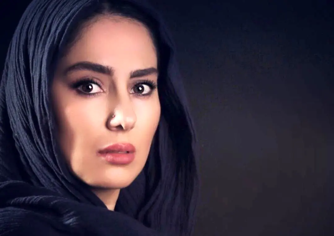 نیم رخی از شیدا یوسفی مجازی را ترکاند/عکس نیم رخی از شیدا یوسفی مجازی را ترکاند/عکس