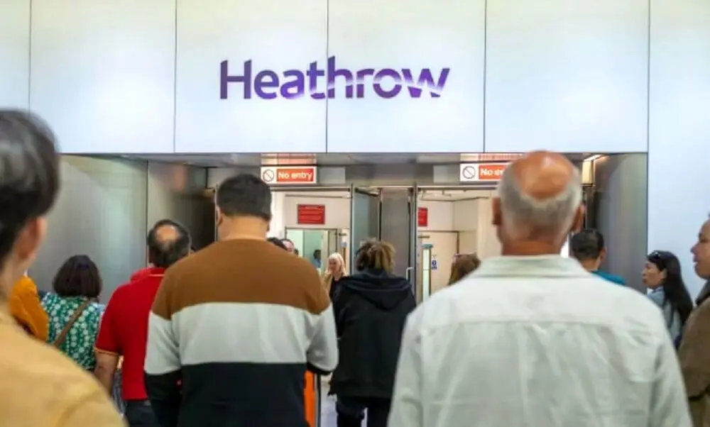 هشدار در بزرگ‌ترین فرودگاه انگلیس؛ تخلیه به دنبال یافتن ماده خطرناک