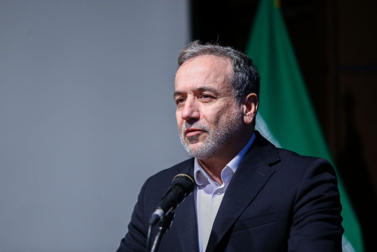 وزیر خارجه در دیدار با کایا کالاس؛ تأکید ایران بر دیپلماسی پایدار | پاسخ اروپا چه خواهد بود؟