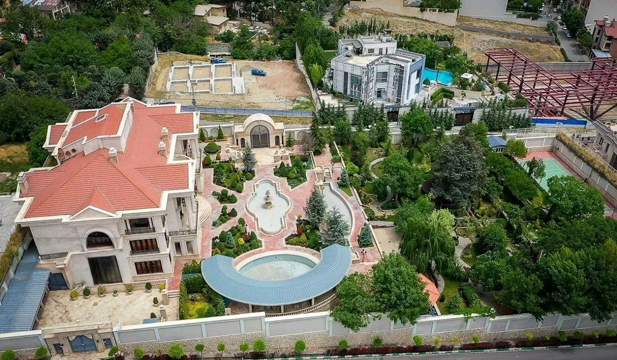 ویلای ۳۸ میلیون دلاری چای دبش ؛ خانه‌ای گران‌تر از رؤیاهای مسی و رونالدو!