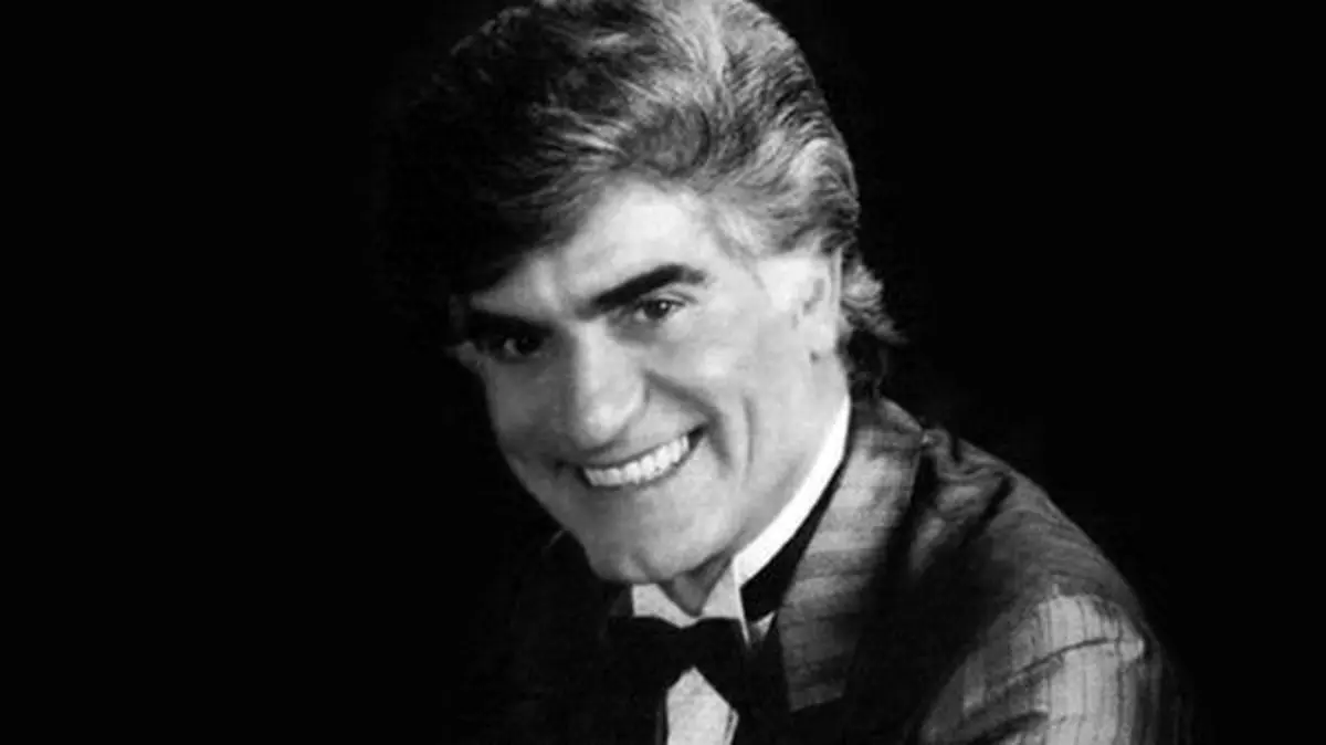 ویگن و ایرج قادری درحال مچ‌اندازی/عکس