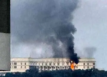 پالایشگاه نفت روسیه پس از حمله پهپادی طعمه حریق شد