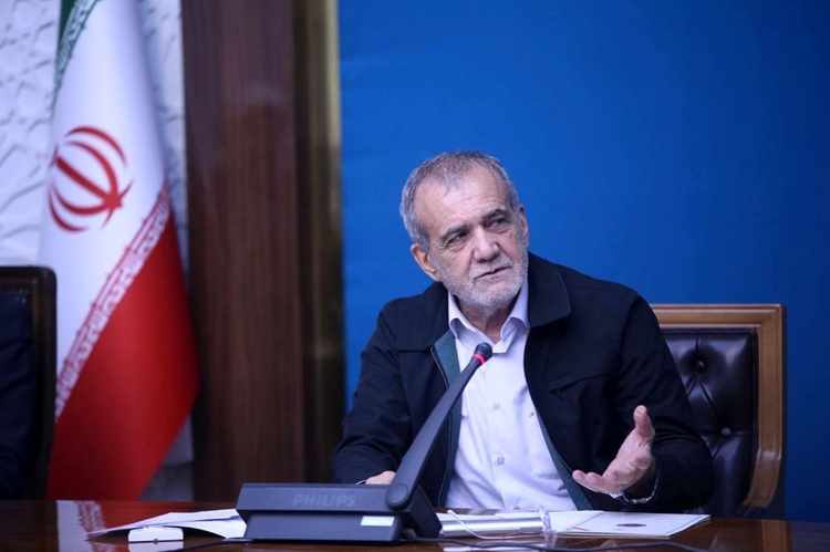 پزشکیان: تراکم بحران‌ها در دولت، نتیجه عدم استفاده از متخصصان است