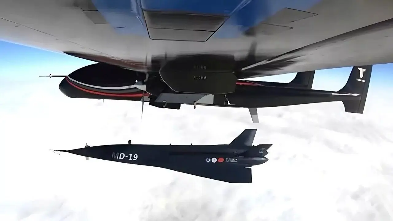 پهپاد هایپرسونیک در آسمان کابوس آمریکایی ها شد! پهپاد هایپرسونیک در آسمان کابوس آمریکایی ها شد!