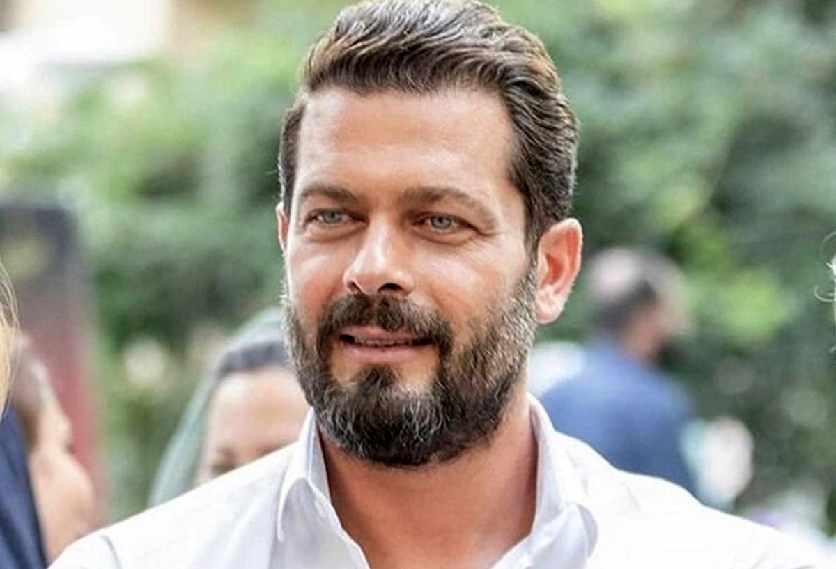 پژمان بازغی: دخترم بدون دخالت من و مادرش بازیگر شد! +فیلم