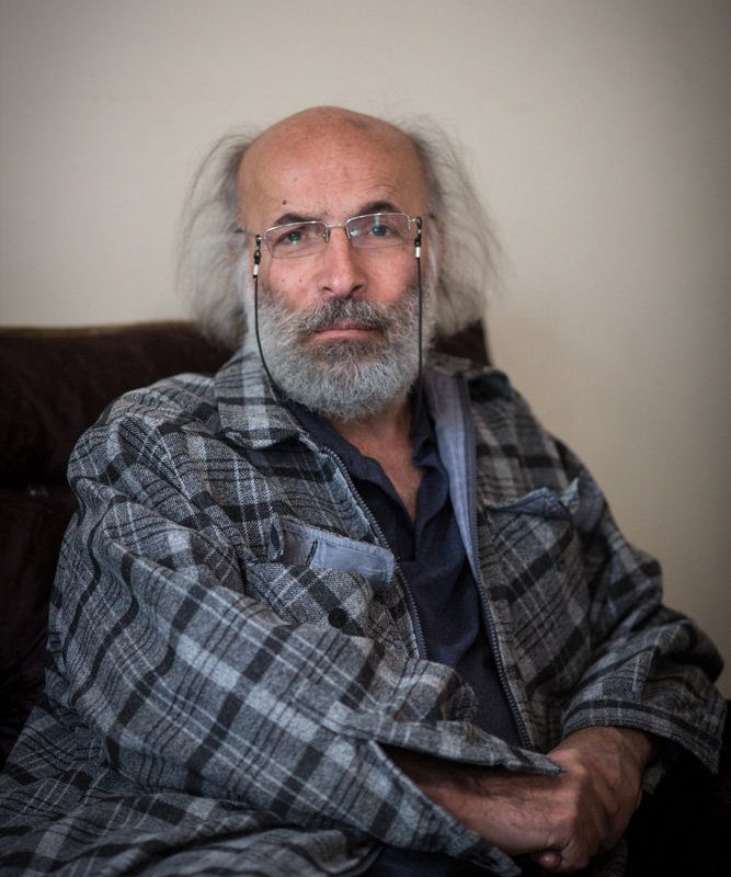 کیانوش عیاری: موسیقی سنتی ایرانی کسل‌کننده است، اندی را به شجریان ترجیح می‌دهم!+فیلم