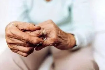 افزایش طلاق در میان سالمندان؛ علت چیست؟