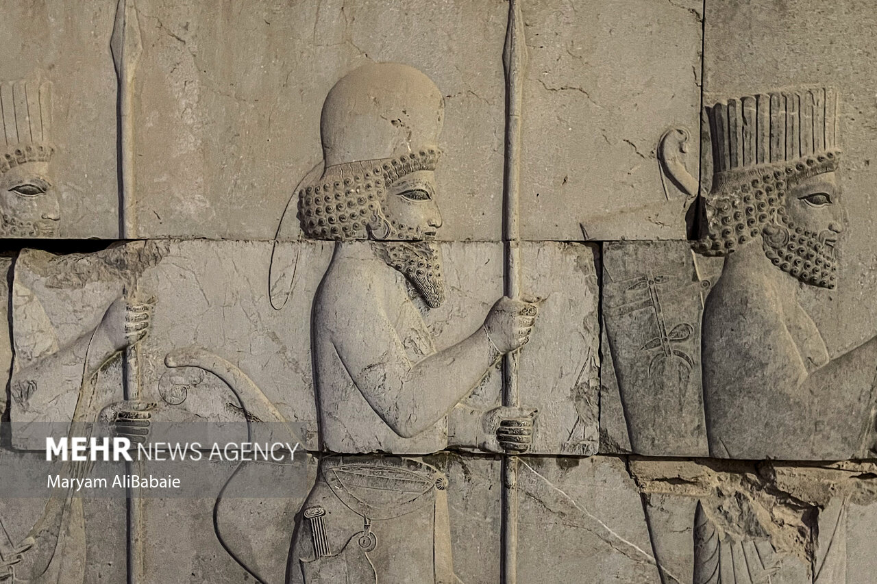 حتی یک متر از حریم ممنوعه «تخت جمشید» به محدوده طرح جامع شهر اضافه نشد