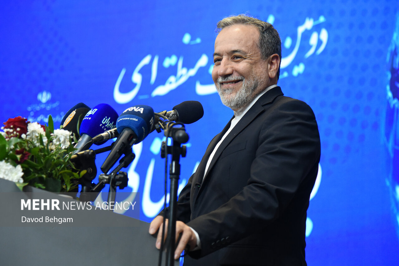 آیین اختتامیه دومین نشست منطقه ای دیپلماسی استانی در مشهد