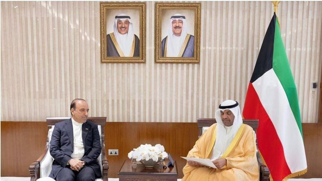 ابلاغ پیام عراقچی به وزیر خارجه کویت
