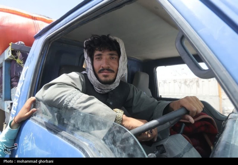 اتباع خارجی با چه قوانین و مکانیسمی می‌توانند در ایران کار کنند؟ – تسنیم