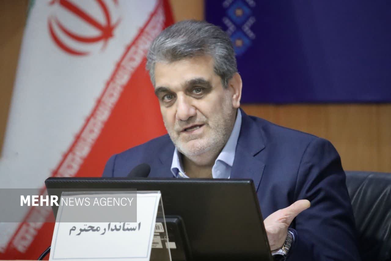 استاندار سمنان: مداخلات غیرتخصصی، آفت نظام اداری است استاندار سمنان: مداخلات غیرتخصصی، آفت نظام اداری است