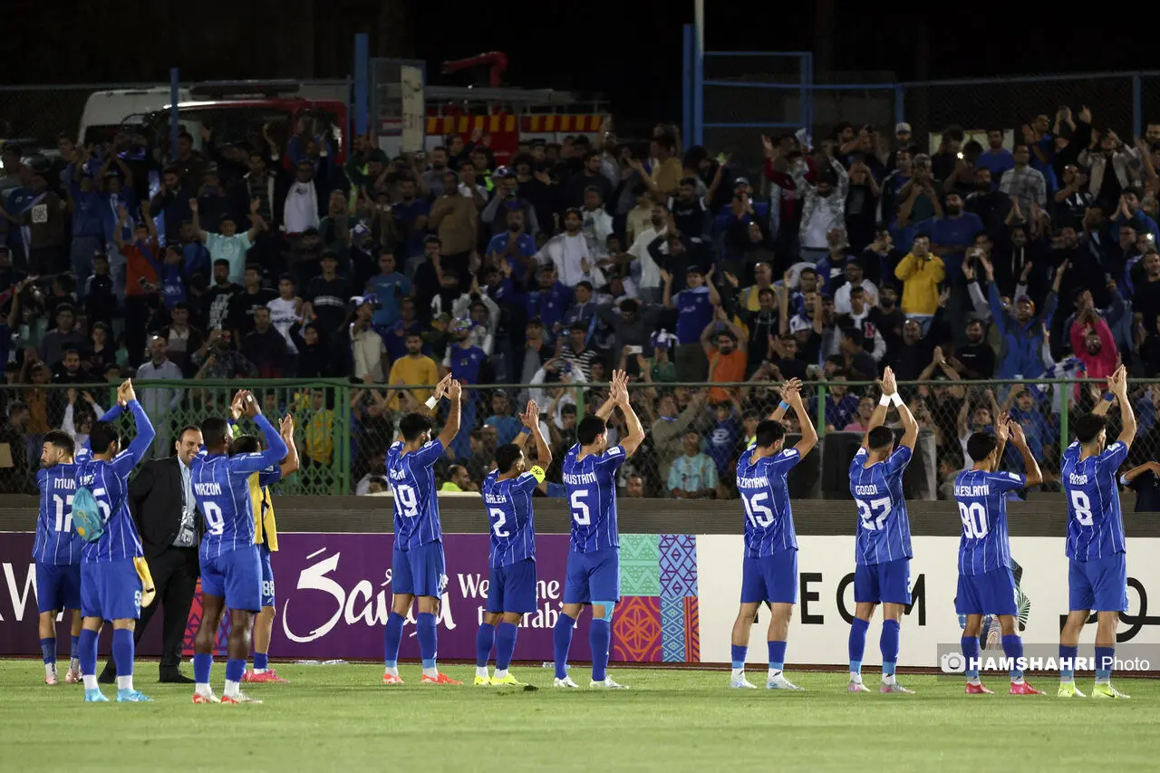 استقلال به فکر خم کردن آلومینیومی سخت‌تر از آهن است !