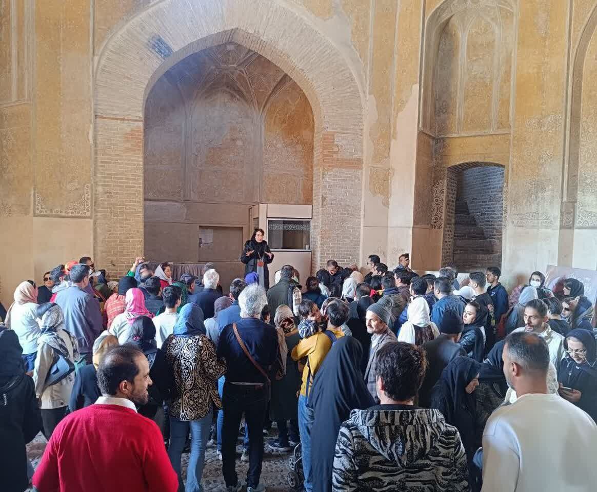 اعلام تاثیر تحریم بر صنعت جایگزین نفت / ایرانی‌ها بیشتر به کدام کشورها سفر می‌کنند؟