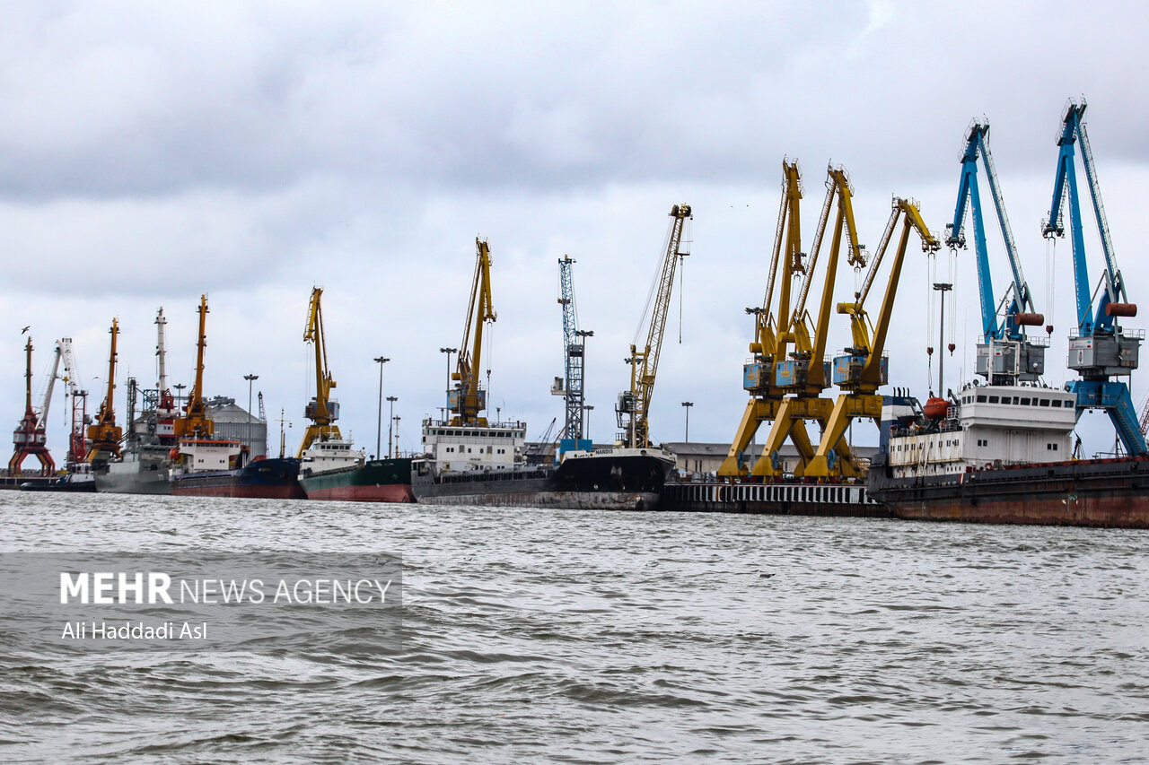 امیرآباد؛ بندری استراتژیک که دو دهه است چشم‌به‌راه اسکله رو – رو مانده