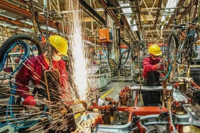 انتشار گزارش شامخ/ رکود اقتصاد بنگاه‌ها را در برگرفت