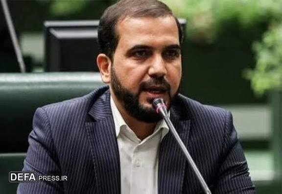 انتقاد نماینده اهواز در مجلس از التهاب آفرین برخی از مصاحبه های مسئولان/ نیازی به مسابقه جذب فالوور و ویو نیست