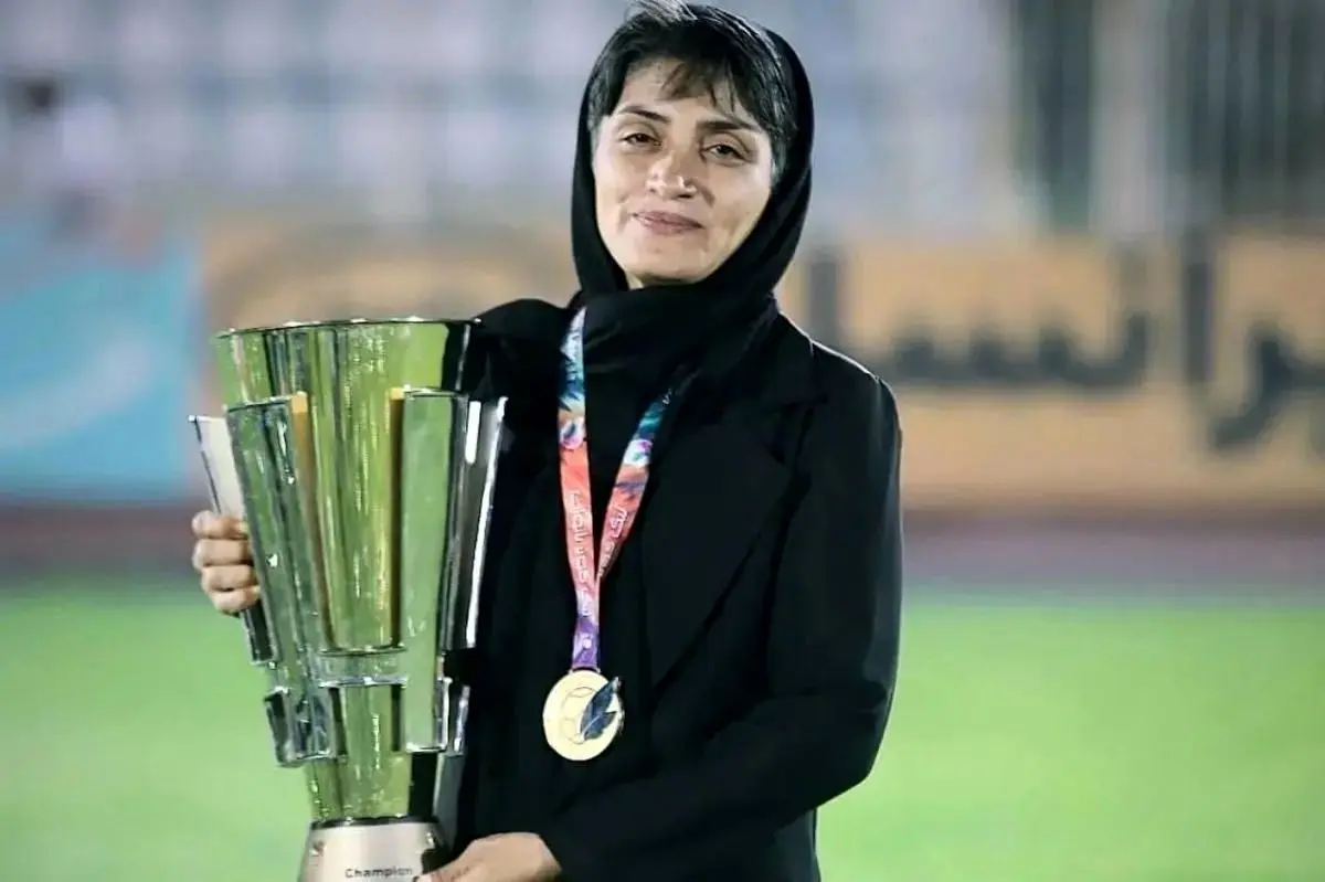 این زن ایرانی بهترین سرمربی زن سال آسیا شد این زن ایرانی بهترین سرمربی زن سال آسیا شد