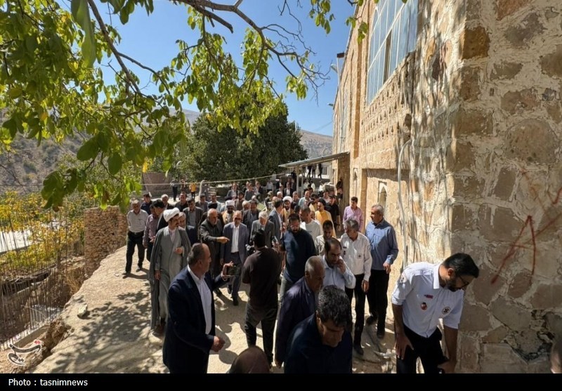 بازدید وزیر میراث فرهنگی از بقعه امامزاده علی (ع)+تصاویر – تسنیم