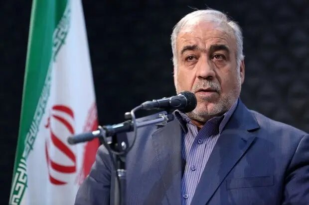 بازوند: آزادراه شیراز-اصفهان گامی بلند در توسعه کریدور شمال-جنوب است