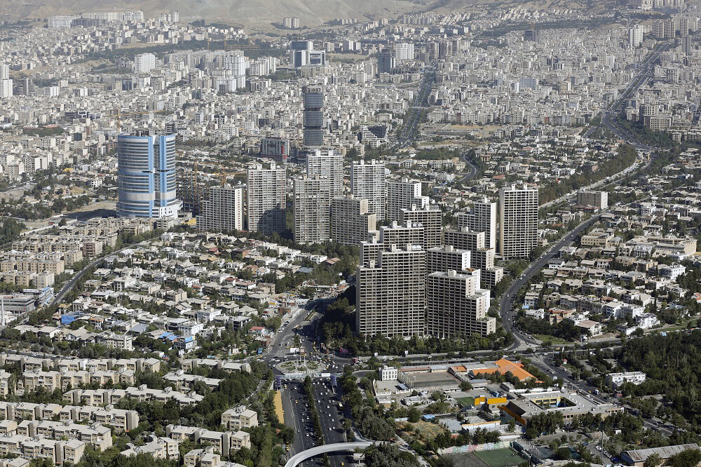 بحران مسکن در ایران؛ چرا اجاره‌ها بیش از یک‌سوم درآمدها را می‌بلعد؟