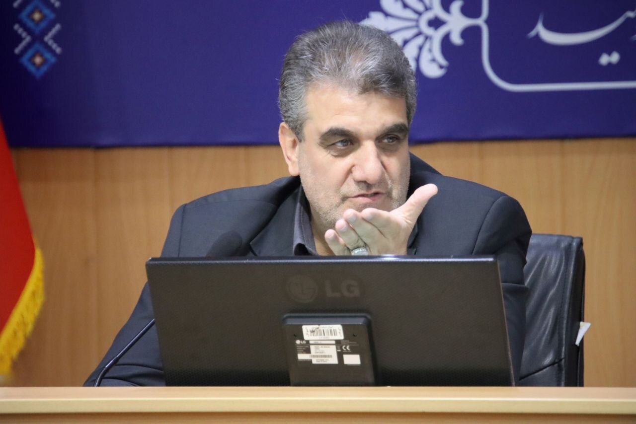 تأکید استاندار سمنان بر تحویل فوری شهرک ۴۰۷ هکتاری در دامنه کوه شاهوار