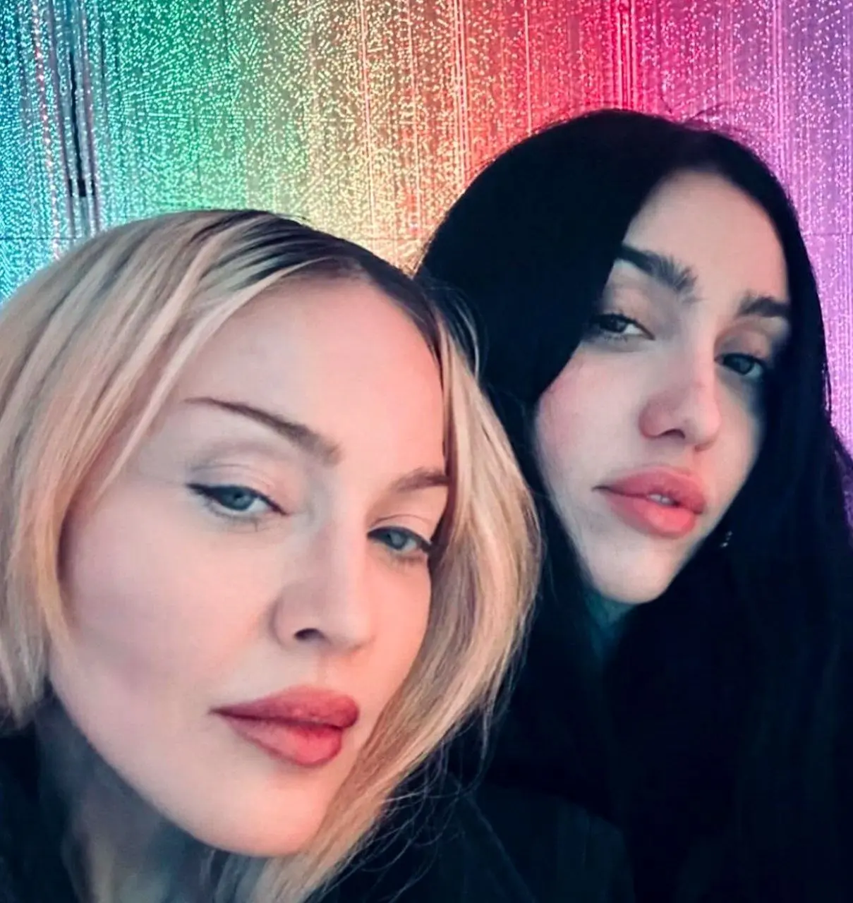 تبریک تولد به سبک مدونا؛خواننده هالیوودی تولد دخترش را تبریک گفت تبریک تولد به سبک مدونا؛خواننده هالیوودی تولد دخترش را تبریک گفت