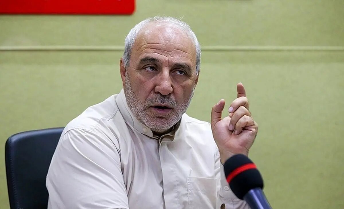 تحلیل حاجی دلیگانی از مکانیسم ماشه؛ سلاحی تو خالی برای ترساندن مردم است/ مقصر دولت است که برای مردم شفاف سازی نمی کند!