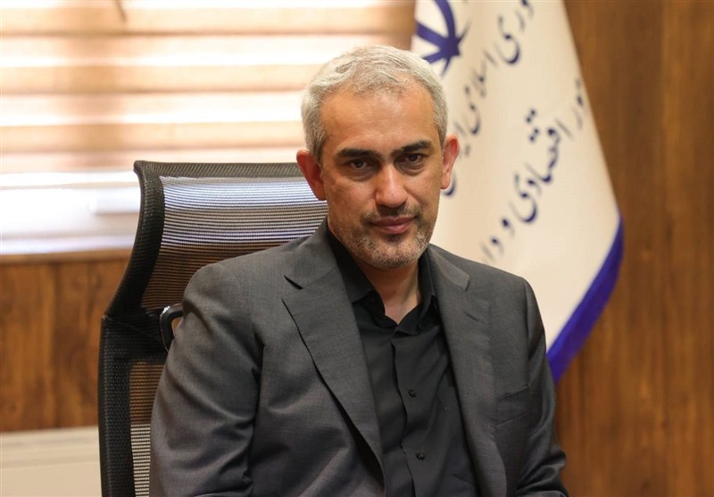 تذکر به مدنی‌زاده درباره ورود بازنشستگان سیاسی به هیئت مدیره شرکت‌های بزرگ – تسنیم