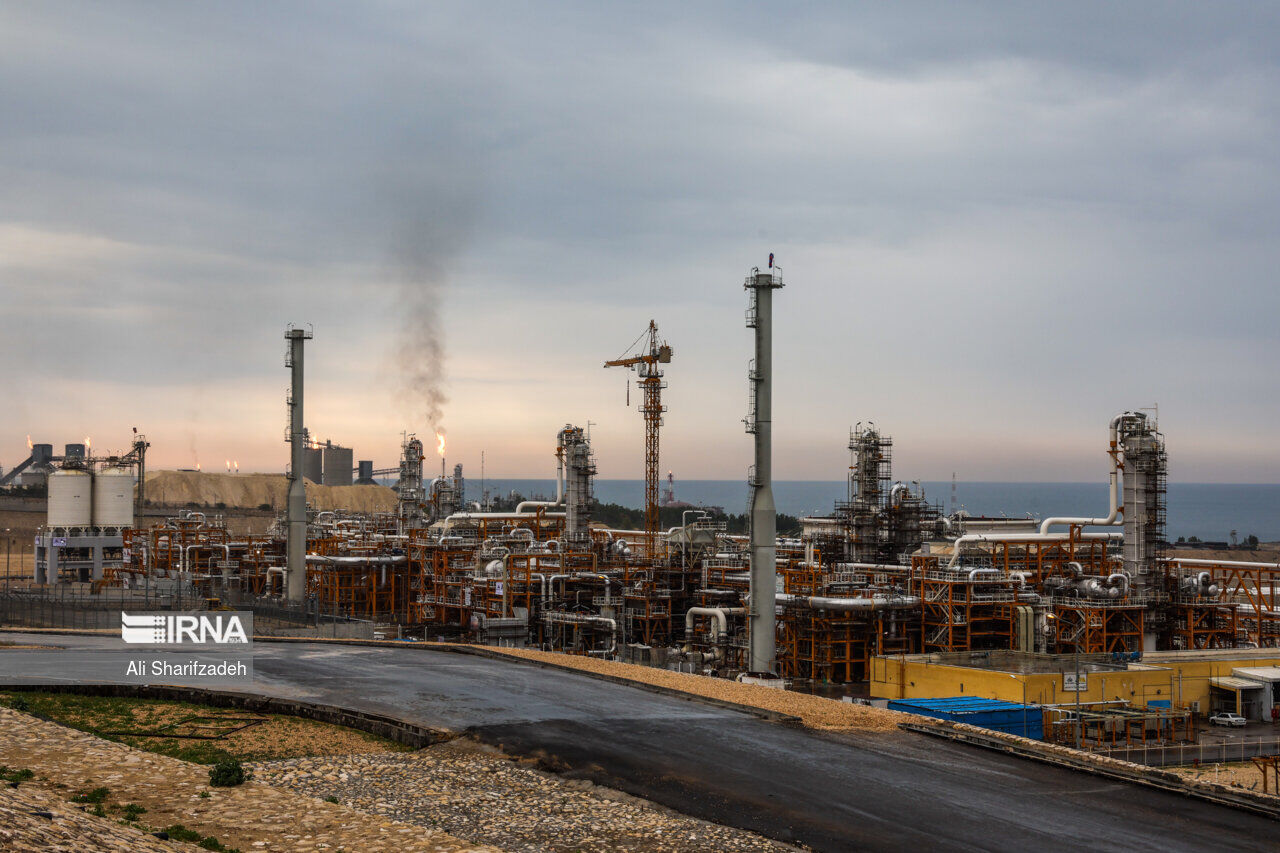 تزریق ۷.۳ میلیارد مترمکعب گاز از پالایشگاه ششم به شبکه سراسری