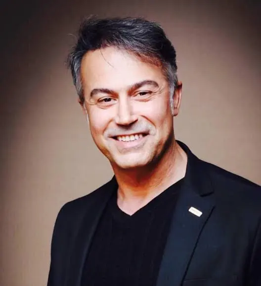 تصویری از زن دانیال حکیمی که همه را شگفت‌زده کرد! + عکس