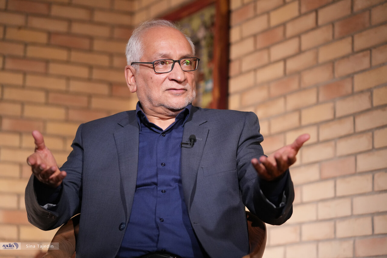 تعابیر طنز حسین مرعشی درباره جبهه اصلاحات و جبهه پایداری/ هیچ کدام هیچ یک از آرزوهایشان را نمی توانند برآورده کنند! تعابیر طنز حسین مرعشی درباره جبهه اصلاحات و جبهه پایداری/ هیچ کدام هیچ یک از آرزوهایشان را نمی توانند برآورده کنند!