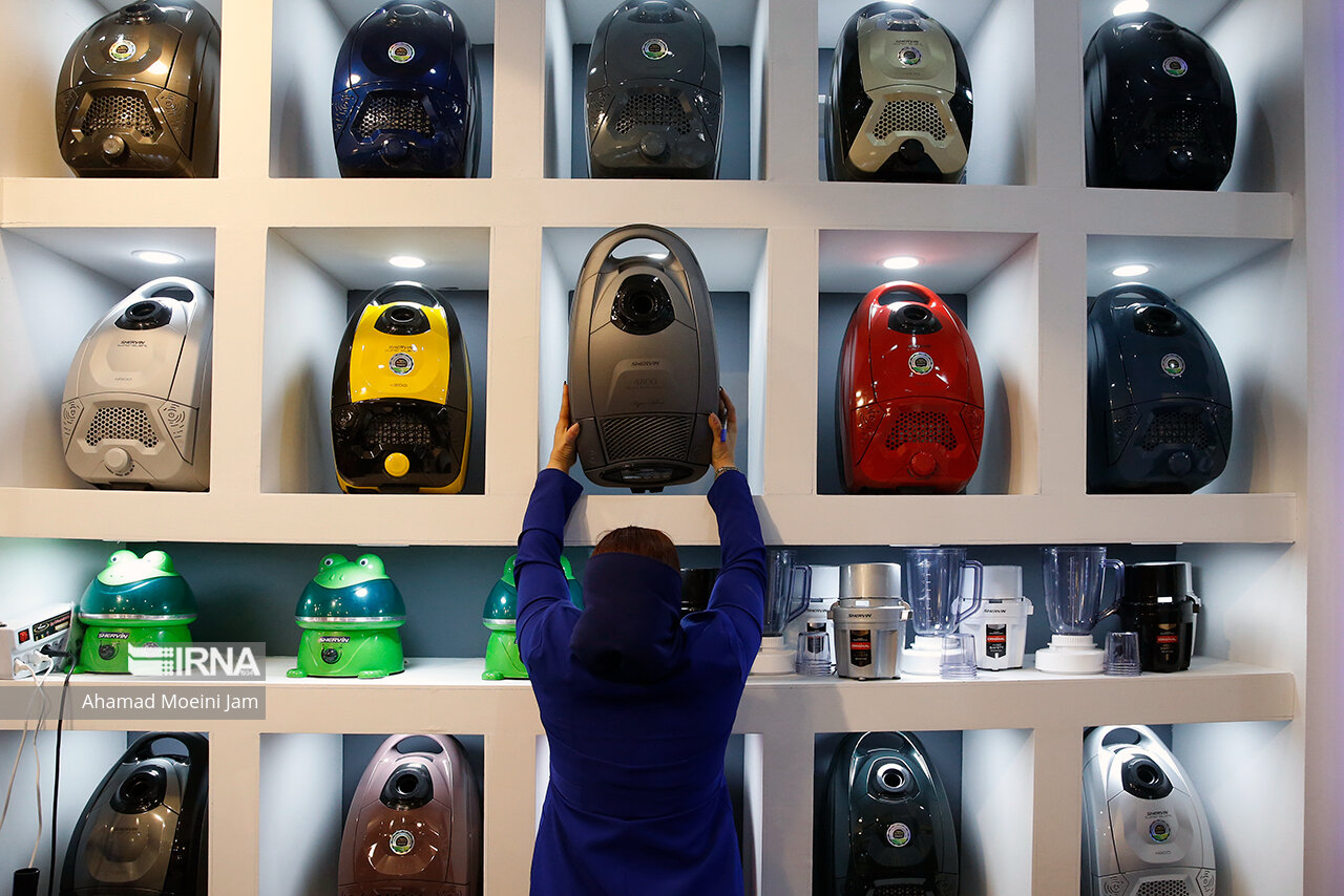 تمرکز وزارت صمت بر توسعه صادرات و داخلی‌سازی لوازم خانگی است