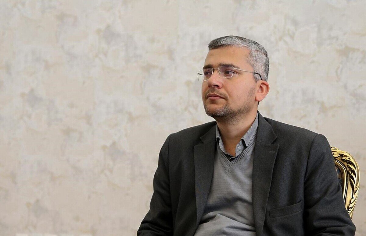 توضیحات سخنگوی کمیسیون امنیت ملی درباره سوالات نمایندگان از وزیر خارجه/ حضور بازرسان طبق قانون مجلس است/ توضیحات عراقچی درباره داستان فرانچسکو توضیحات سخنگوی کمیسیون امنیت ملی درباره سوالات نمایندگان از وزیر خارجه/ حضور بازرسان طبق قانون مجلس است/ توضیحات عراقچی درباره داستان فرانچسکو