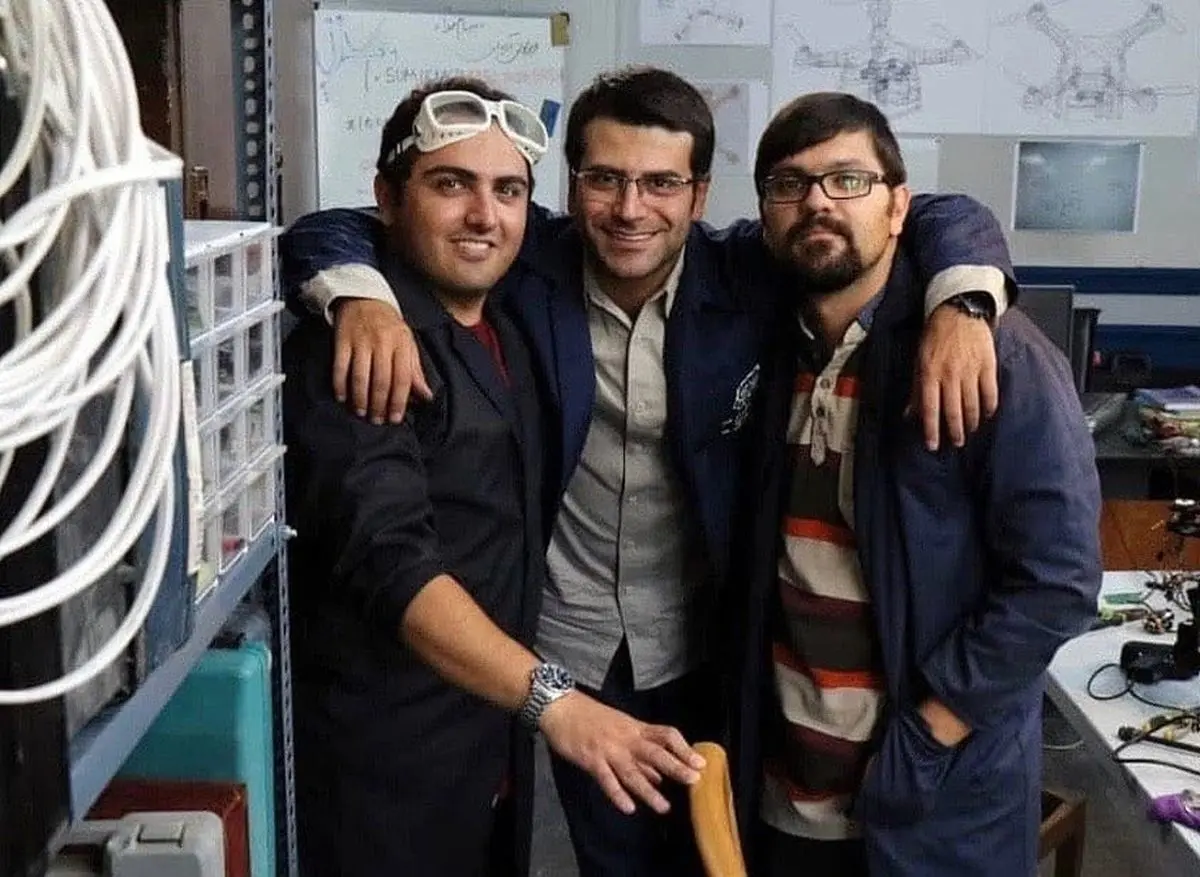 تیپ خاص جواد بچه مهندس در یک شب‌نشینی