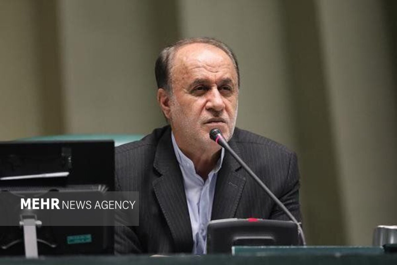 حاجی بابایی: آخرین فرصت دولت برای اجرای دقیق کالابرگ، پایان آبان است