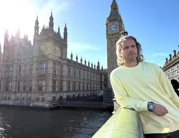 حال خوب ستاره سابق پرسپولیس در خیابان‌های لندن+ عکس