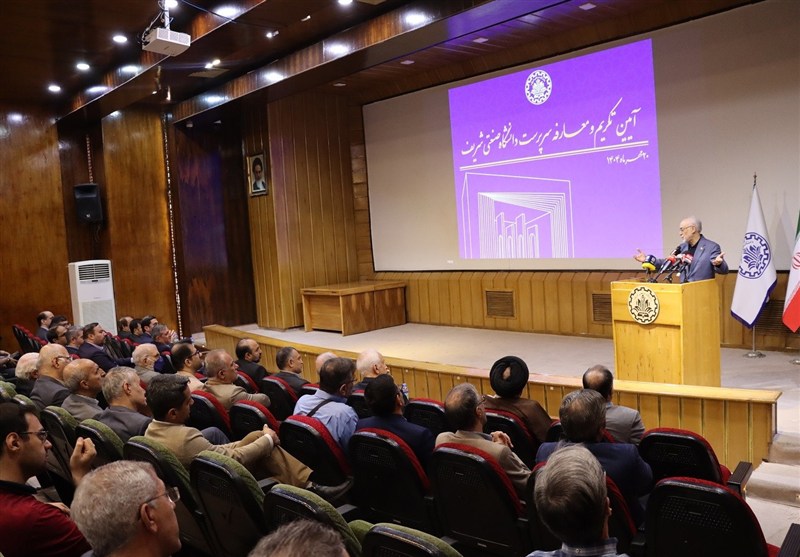 حوادث 1401 به دانشگاه شریف و اساتید لطمه زد – تسنیم