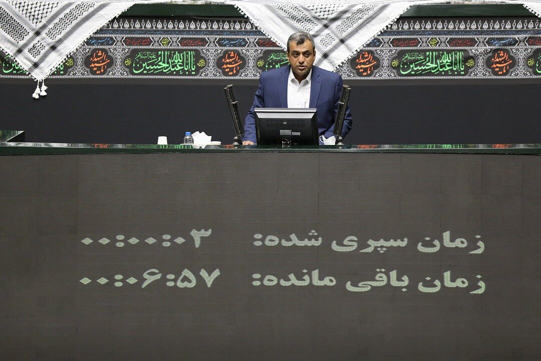 دلجویی مقامات سیستان و بلوچستان از مولوی عبدالحمید و آسیب دیدگان حوادث ۸ مهر زاهدان/ نماینده سراوان: با بستن مرز، میزان جرم در استان چند برابر شده است