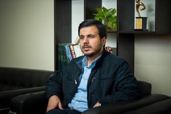 دهنوی: واکنش سیاسی قاطع‌تر از حملات رژیم صهیونیستی به جنوب لبنان باشد